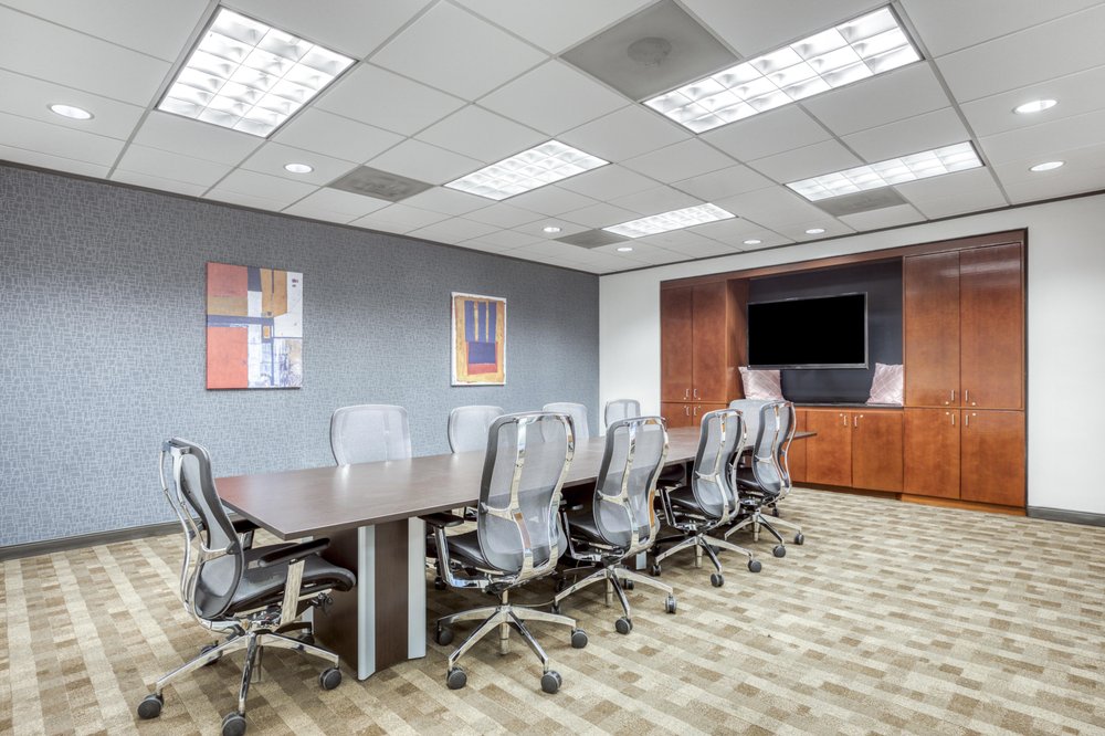Photo of Regus Kansas Commerce Plaza