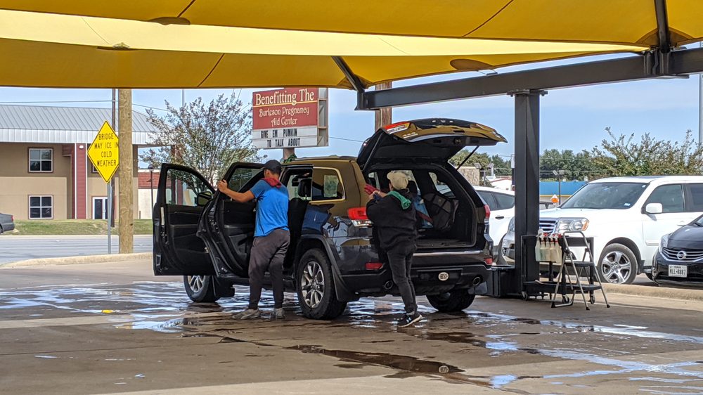 Photo of Burleson Wash & Lube