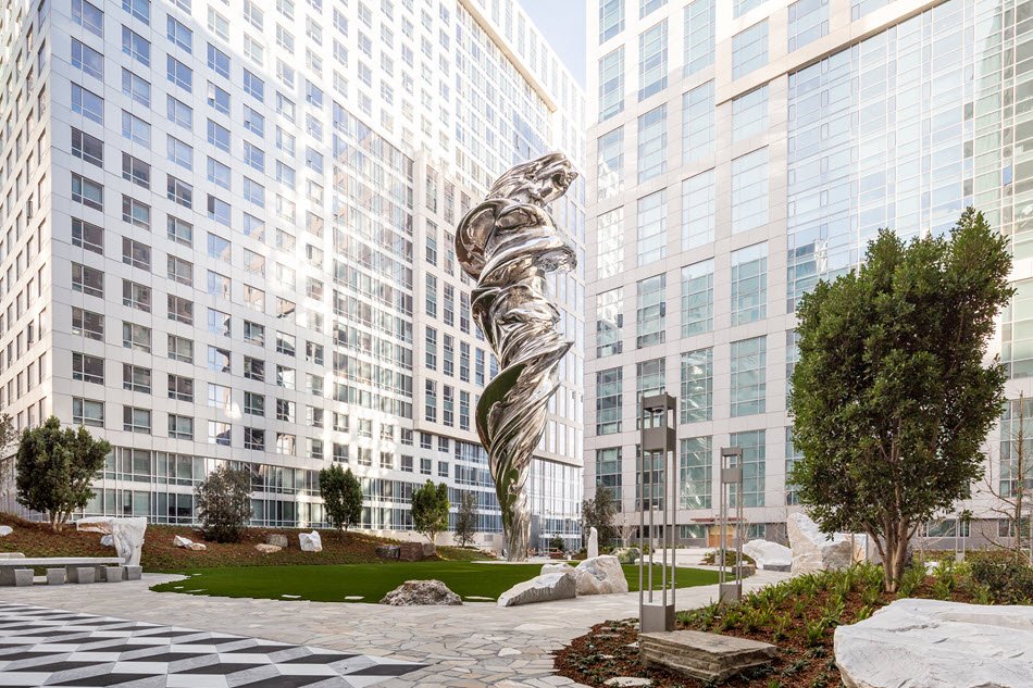Photo of 33 8th At Trinity Place