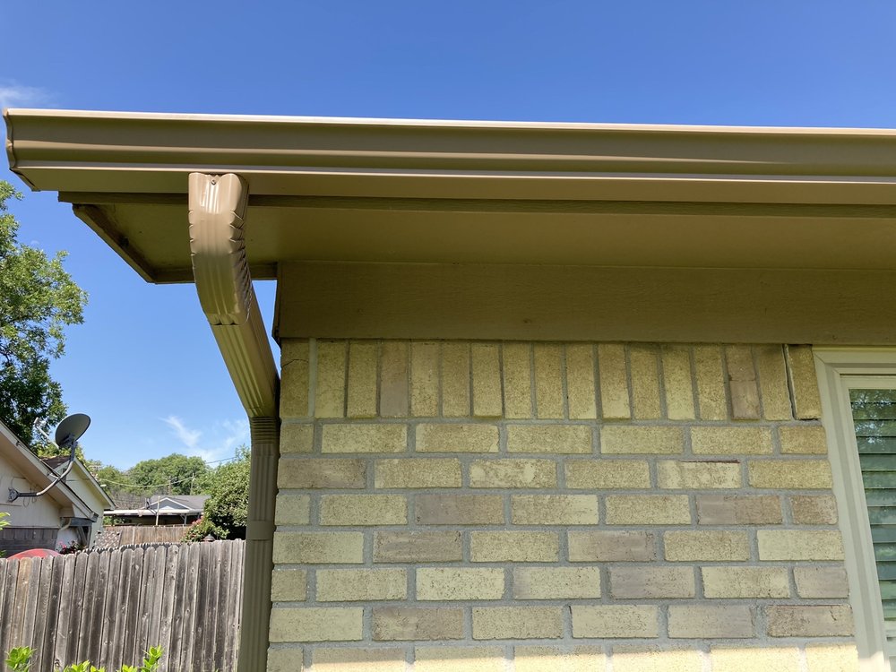 Photo of Galvan Seamless Gutters