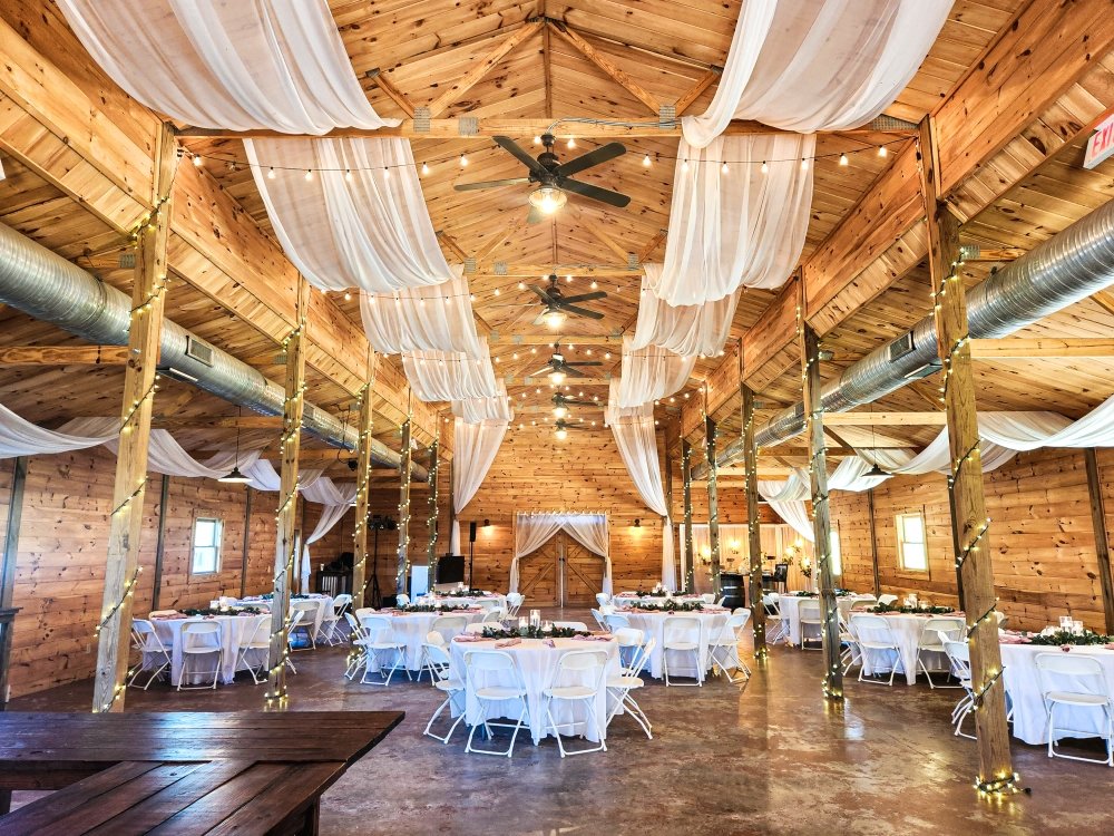 Photo of The Ole Oak Barn