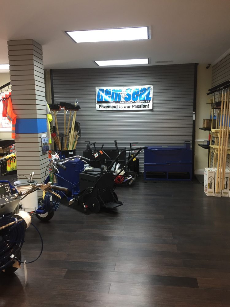 Photo of GemSeal Pavement Products