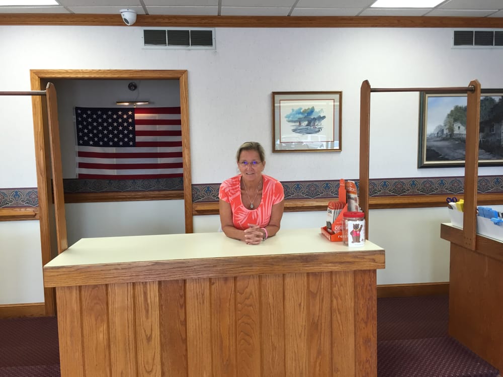 Photo of S. Ray Barrett Dry Cleaners