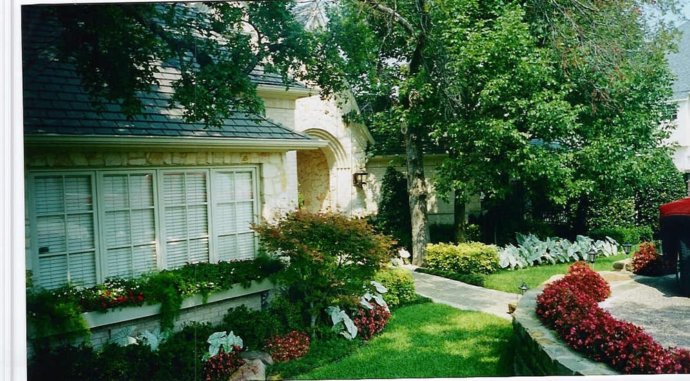 Photo of London Lawns & Landscaping