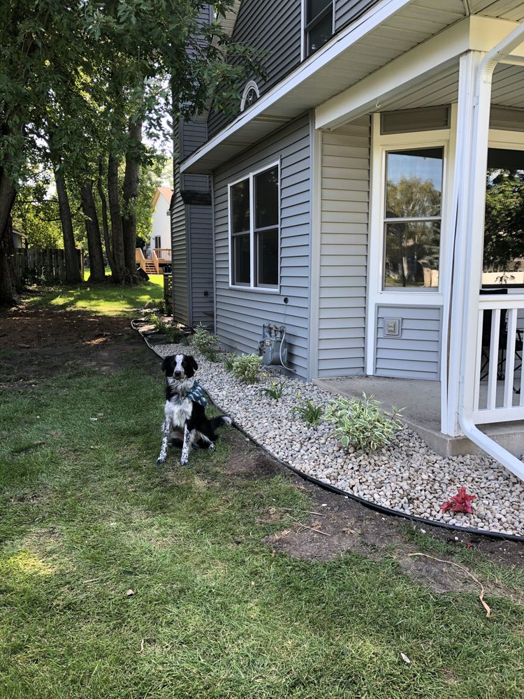 Photo of Cayering lawn services