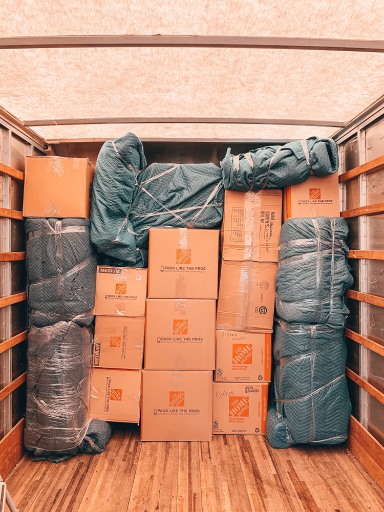 Photo of Qshark Moving Company
