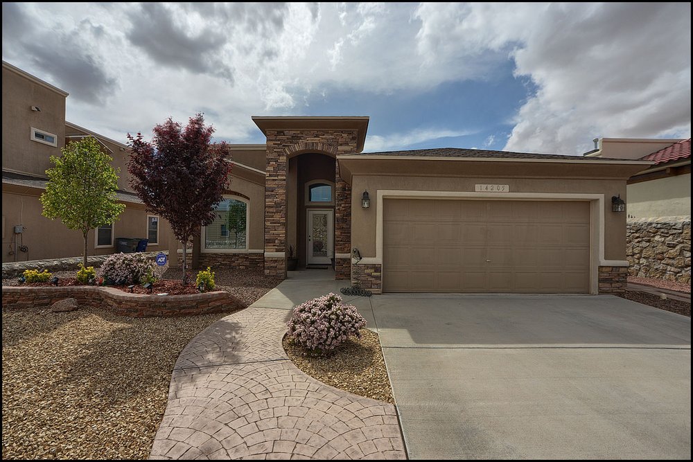 Photo of Lozano Real Estate Group