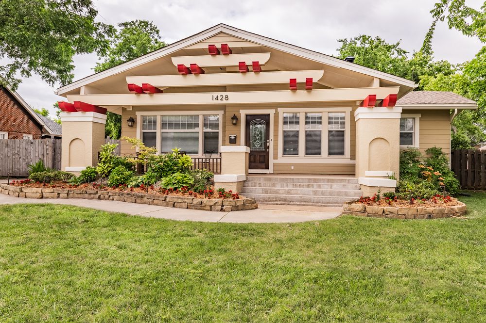 Photo of Realty ONE Group Capstone - Oklahoma