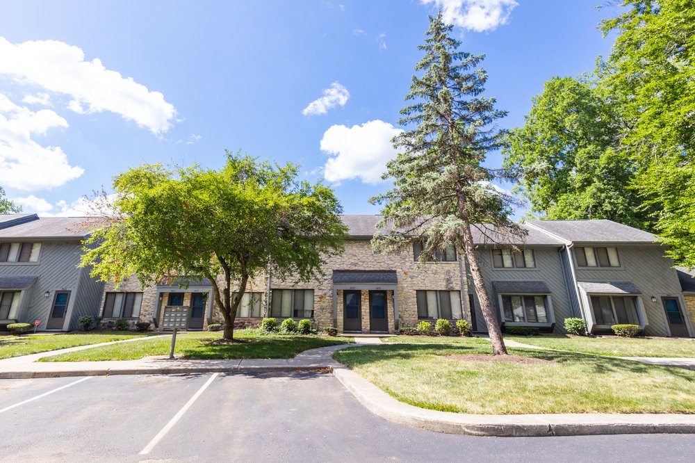 Photo of Woodlake Apartments in Indianapolis