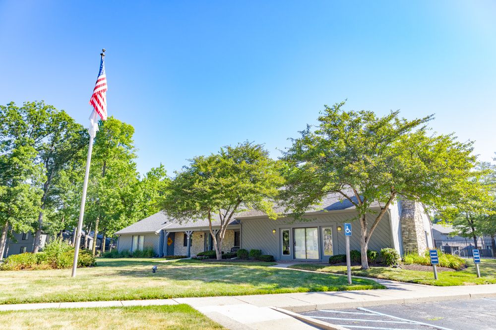 Photo of Woodlake Apartments in Indianapolis