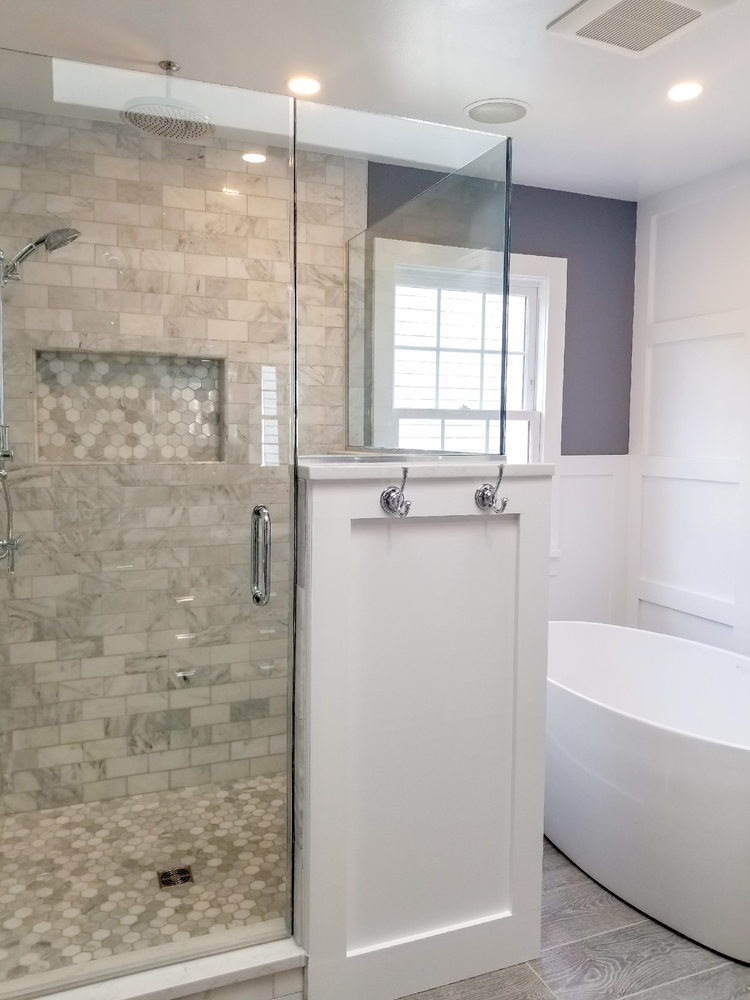 Photo of Design Glass & Mirror