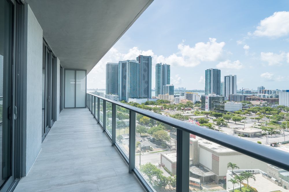 Photo of Veronica Miranda Real Estate