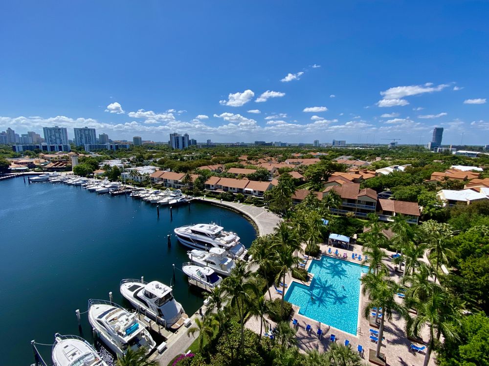 Photo of Veronica Miranda Real Estate