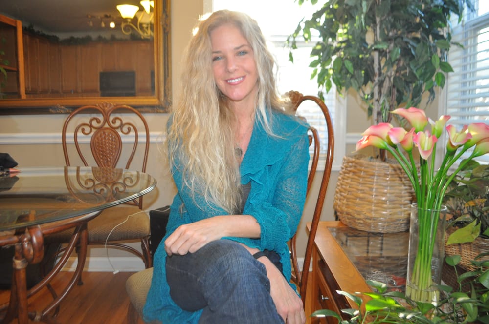 Photo of Teresa Lynne