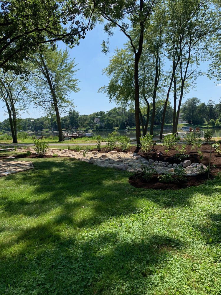 Photo of Turning Leaf Landscapes