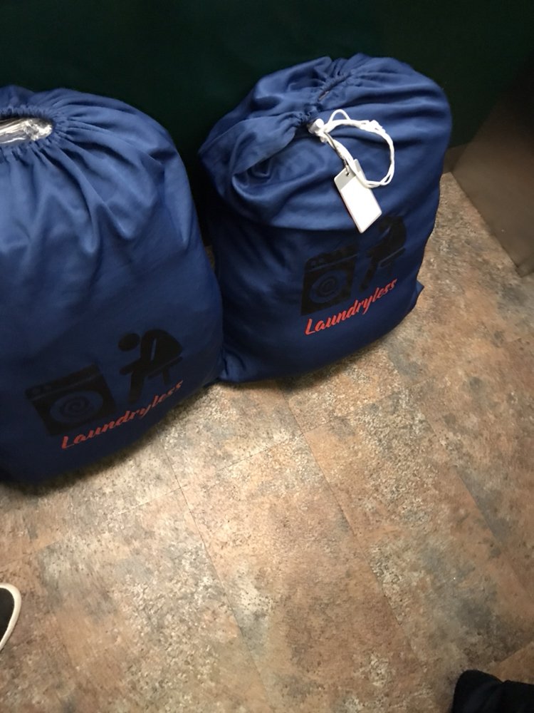 Photo of Laundryless