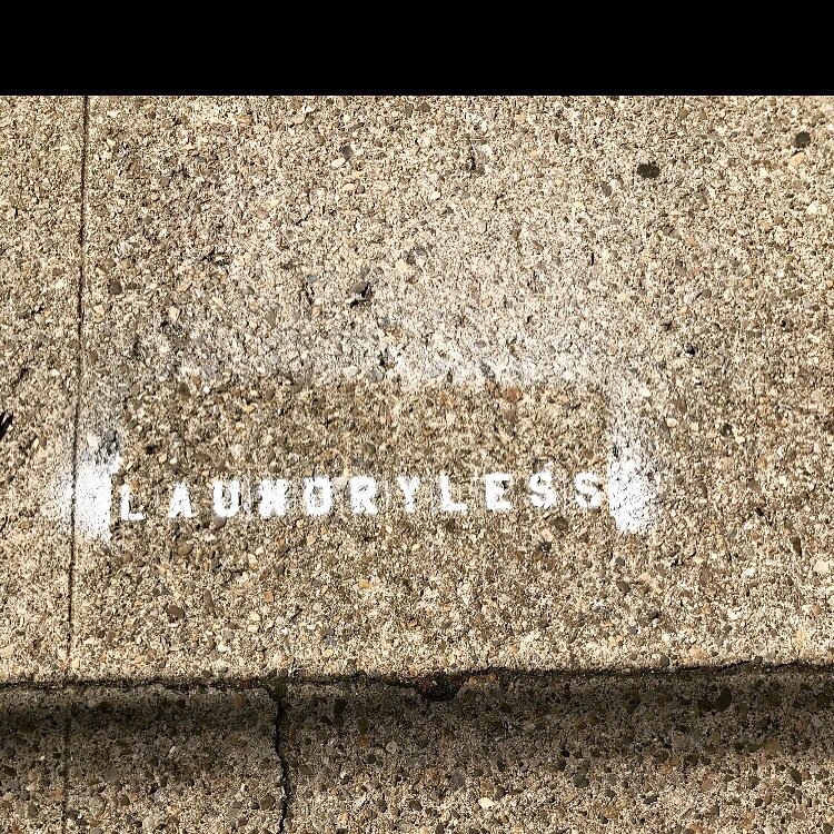 Photo of Laundryless