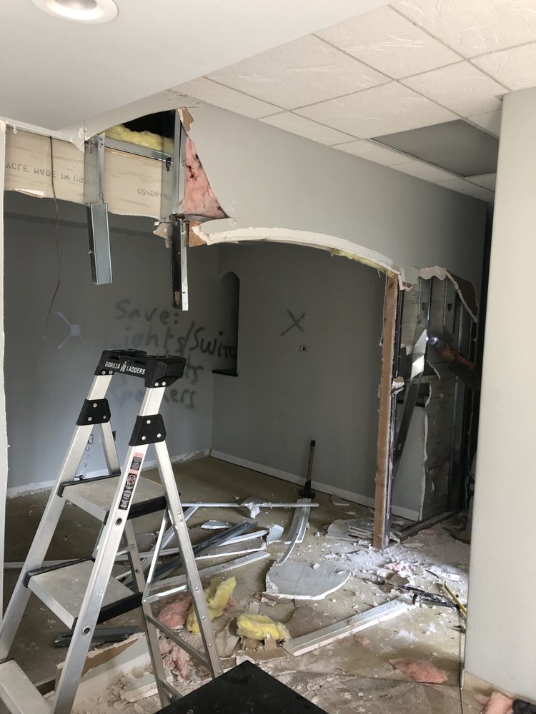 Photo of San Diego Junk Hauling & Demolition Crew