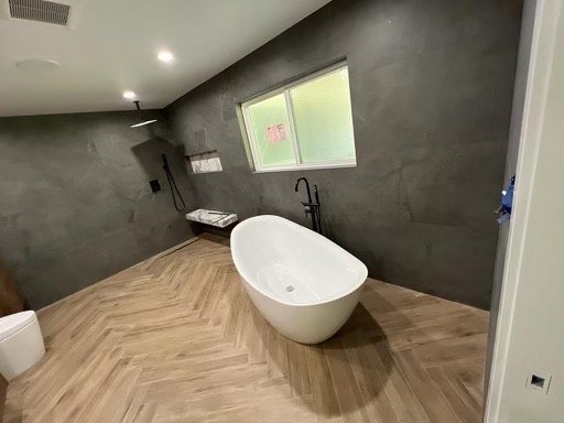 Photo of Iconiq Construction
