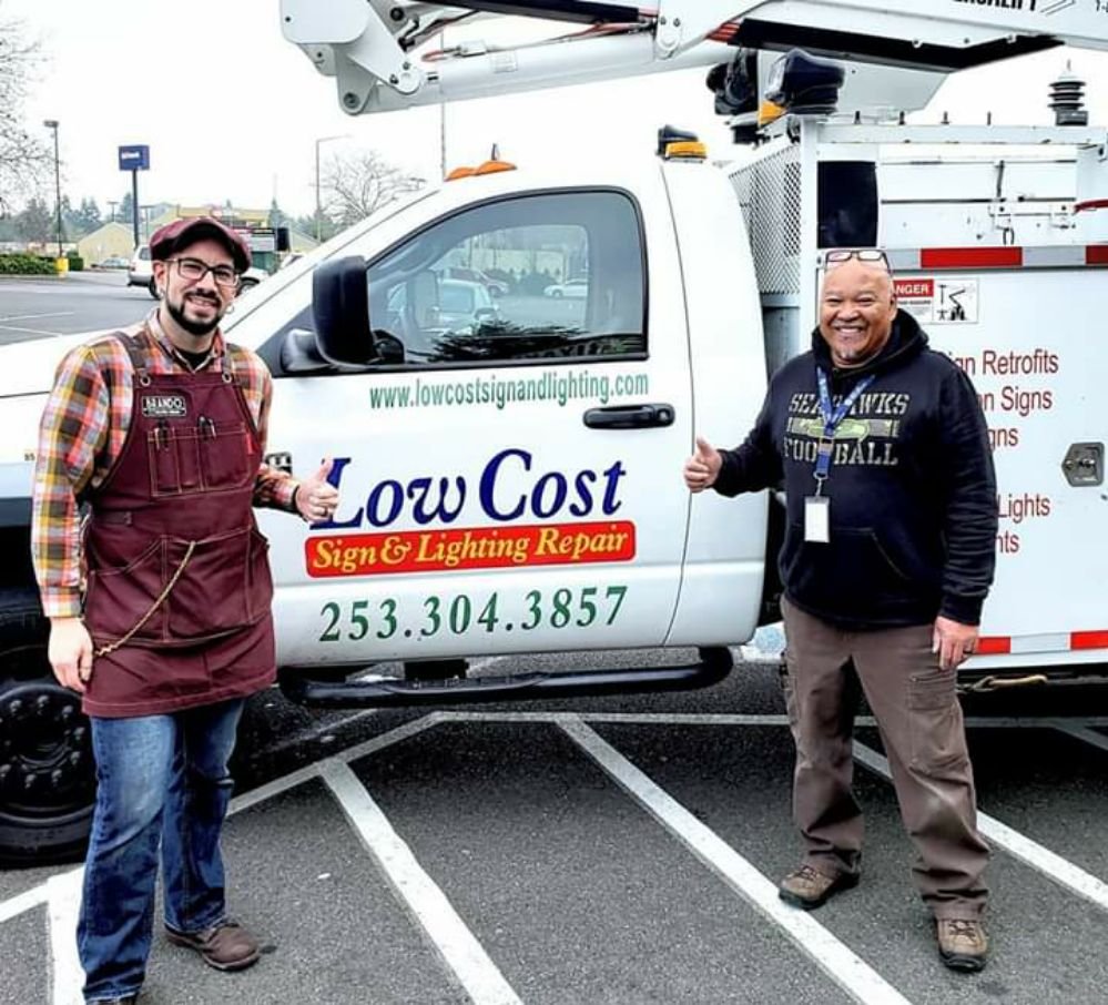 Photo of Low Cost Sign & Lighting Repair