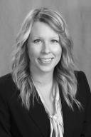 Photo of Edward Jones - Financial Advisor: Gina Kiss