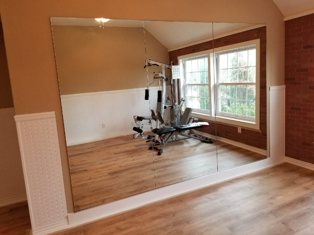 Photo of Lakeside Glass & Mirror