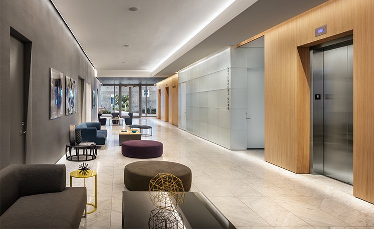 Photo of D Pham - Miami  Real Estate