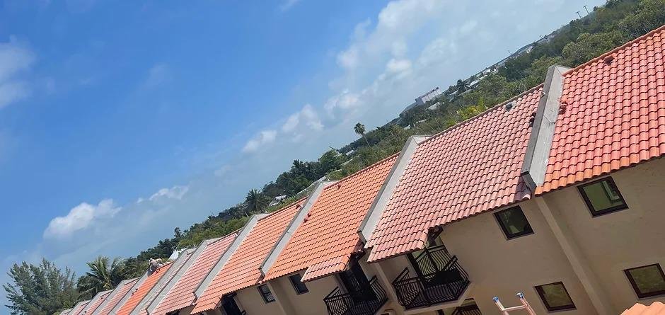 Photo of MJ Roofing of Key West