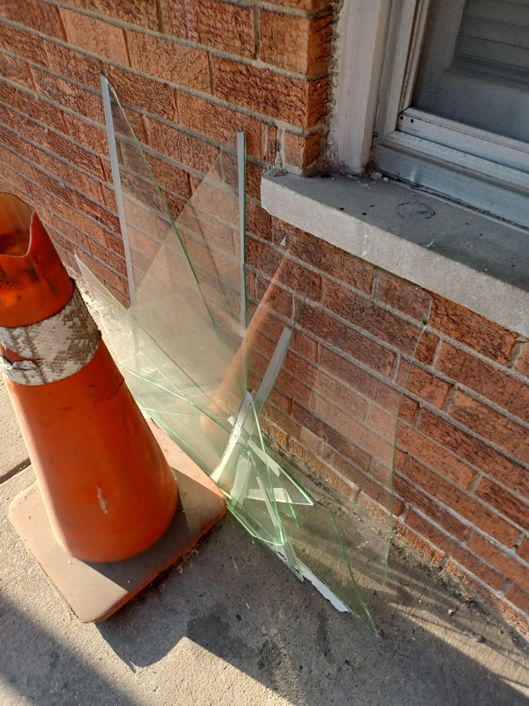 Photo of Windows and Doors Glass Repair