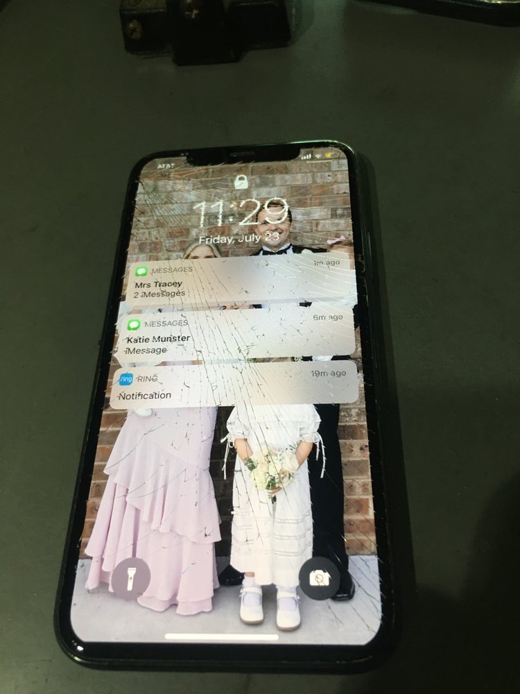Photo of Emergency Cell Phone Repair