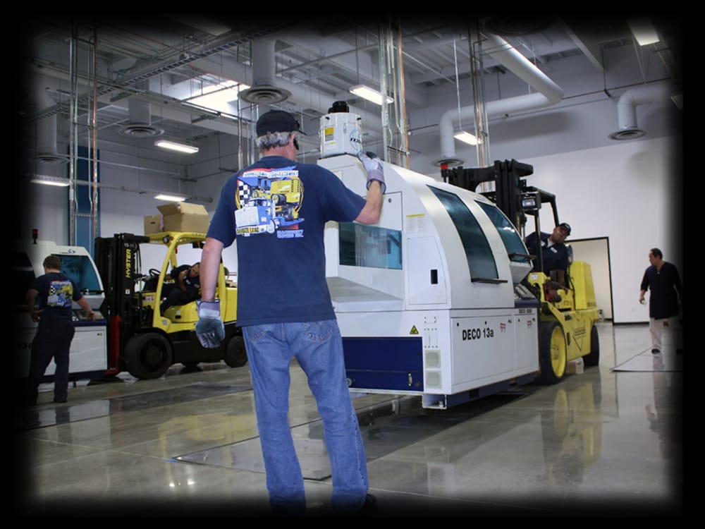Photo of Walker Brothers Machinery Moving