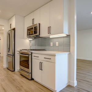 Cupertino Holloway Apartments