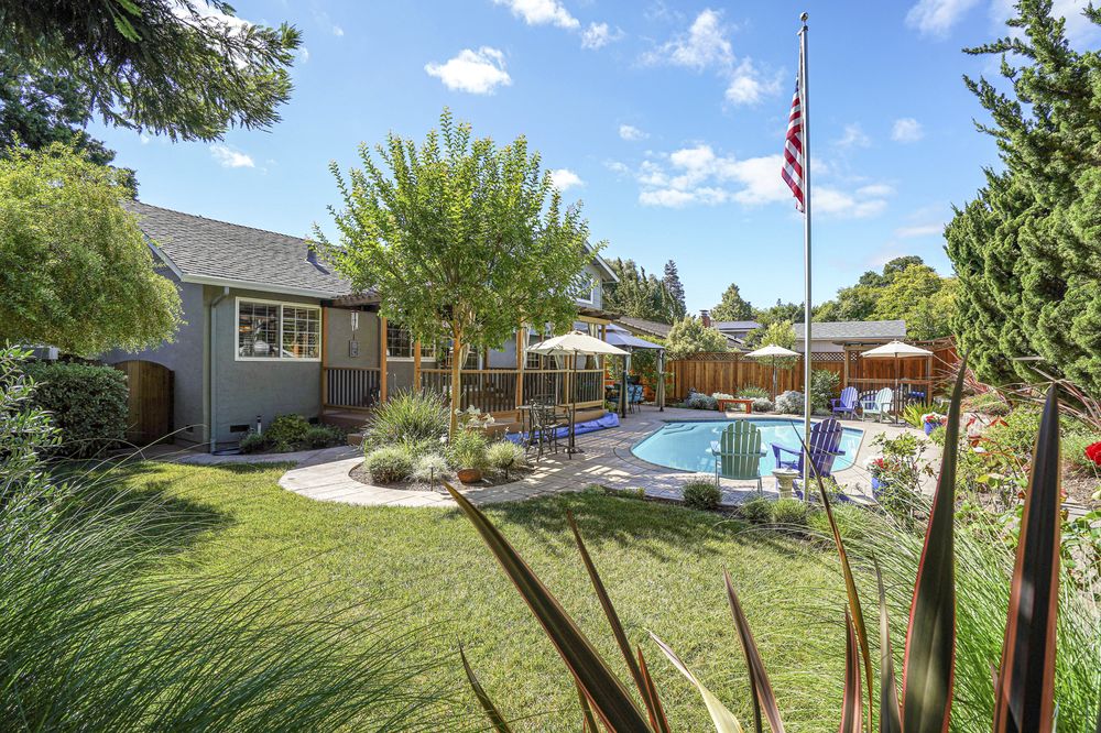 Photo of Theresa Wellman - Realtor, Homeowner Experience