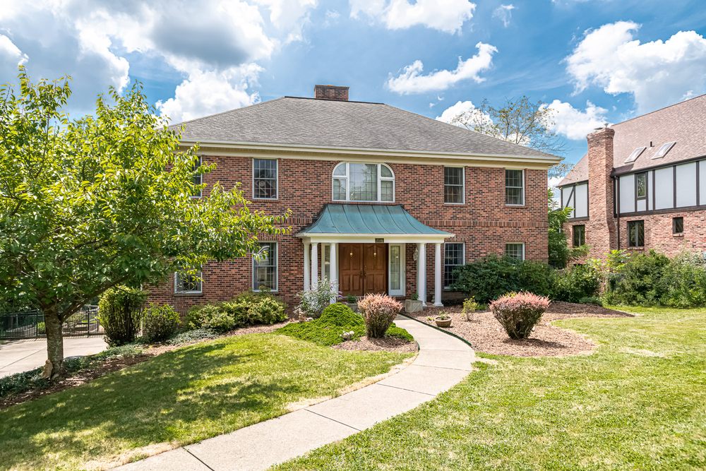 Photo of Jennifer Mance - Coldwell Banker Real Estate
