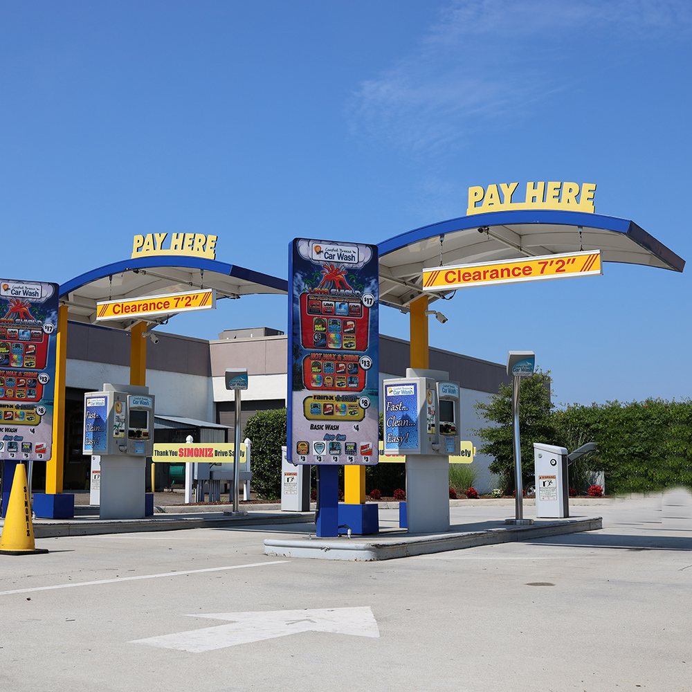 Photo of Hurricane Express Wash
