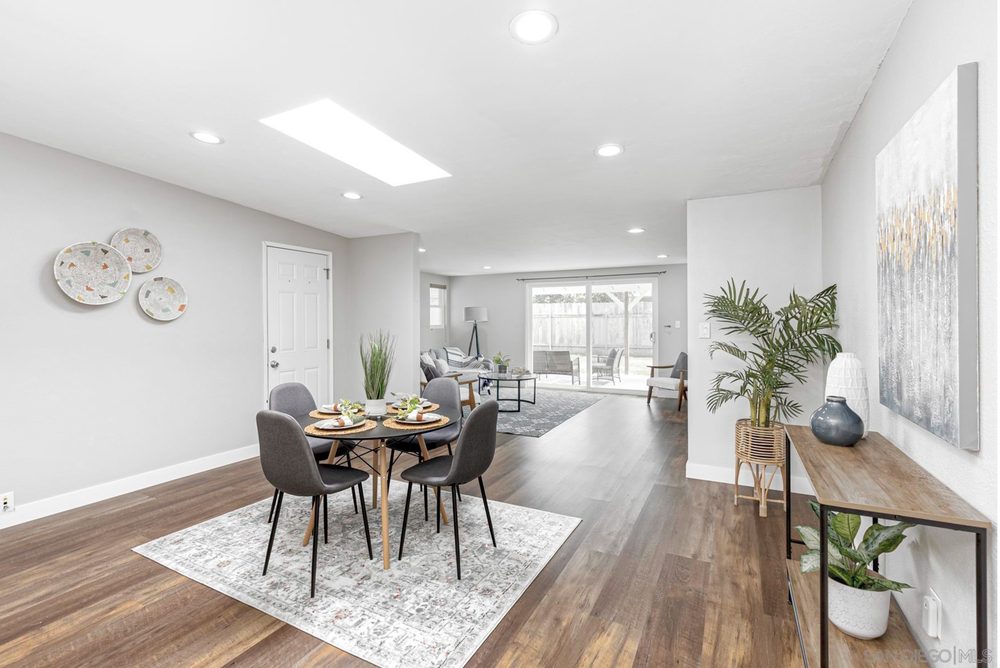 Photo of Madeline Foley - Costa Modern Properties