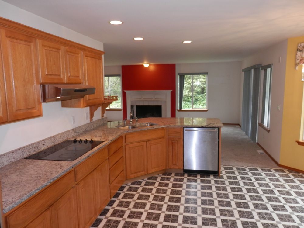 Photo of Marcus Hoffman - REALTOR/Broker John L Scott Real Estate