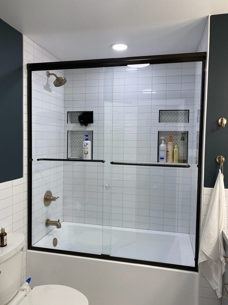 Photo of Advanced Glass Expert