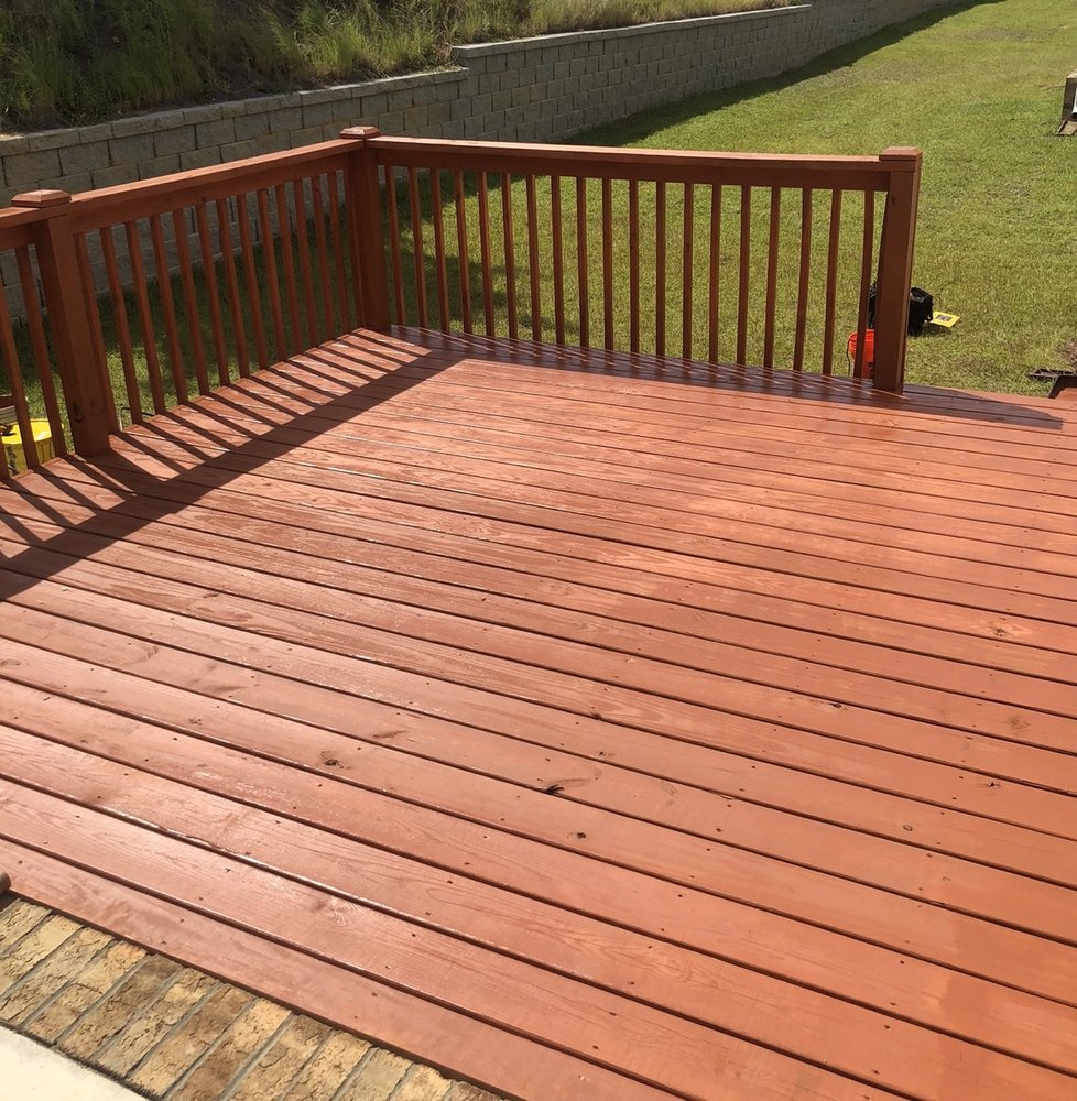 Photo of Cola Pro Fence and Deck Staining