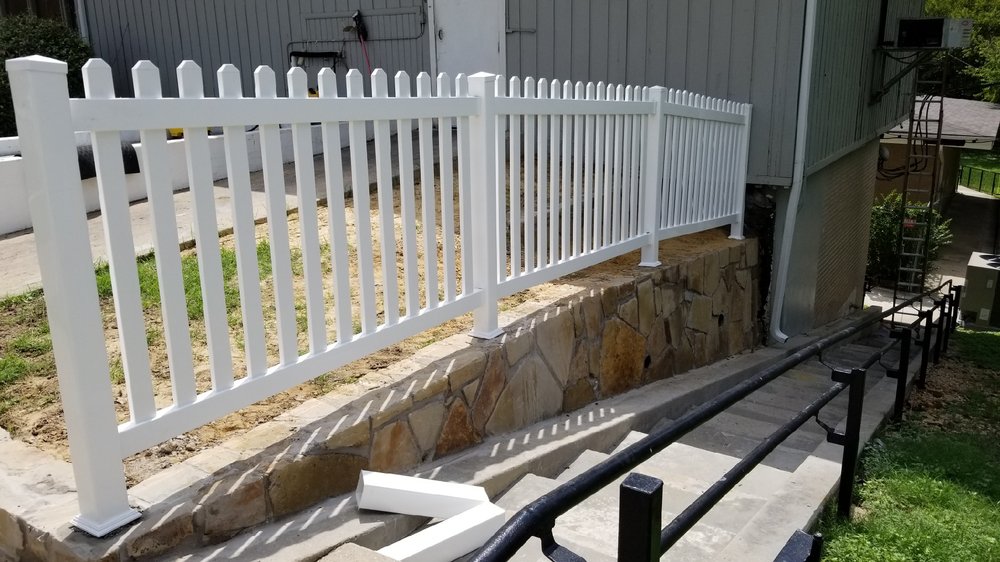 Photo of Texas Patio and Fence