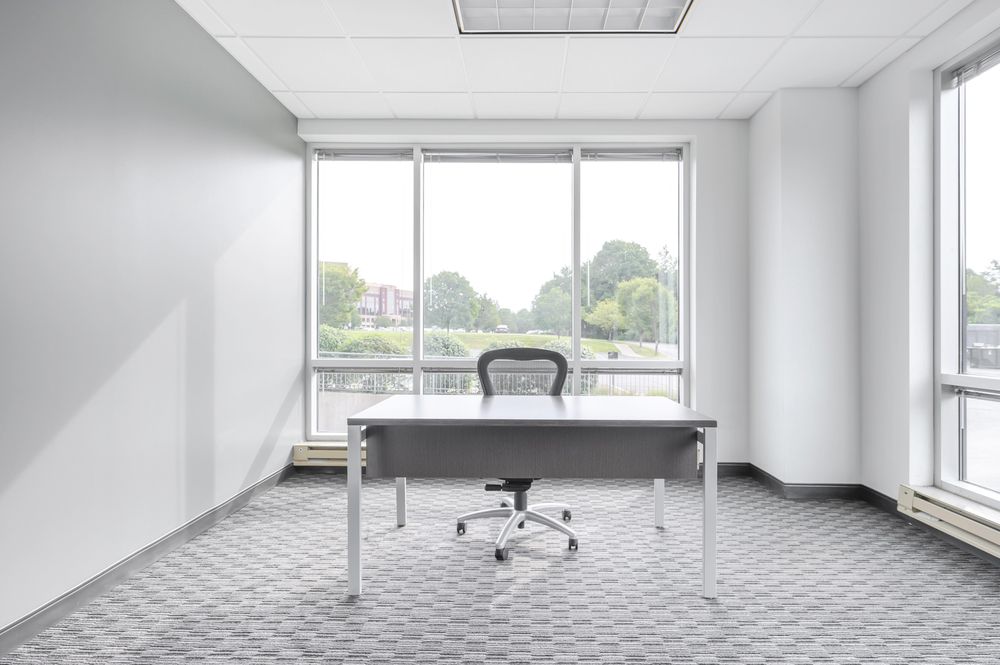 Photo of Regus Kentucky Ormsby III Forest Green