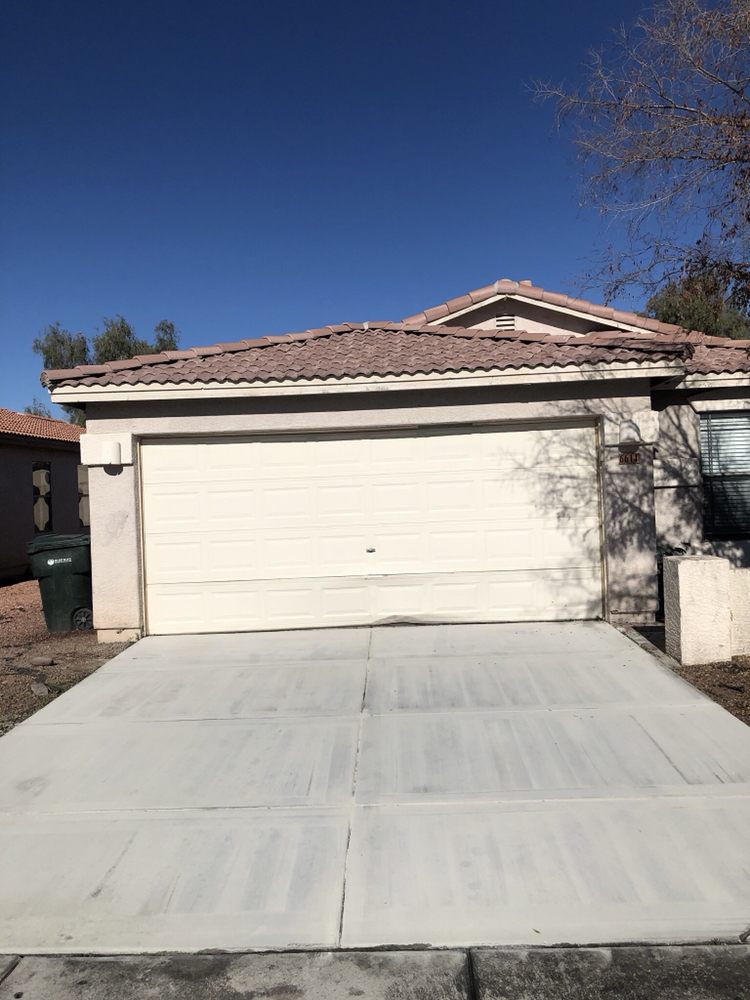 Photo of E'z Powerwashing