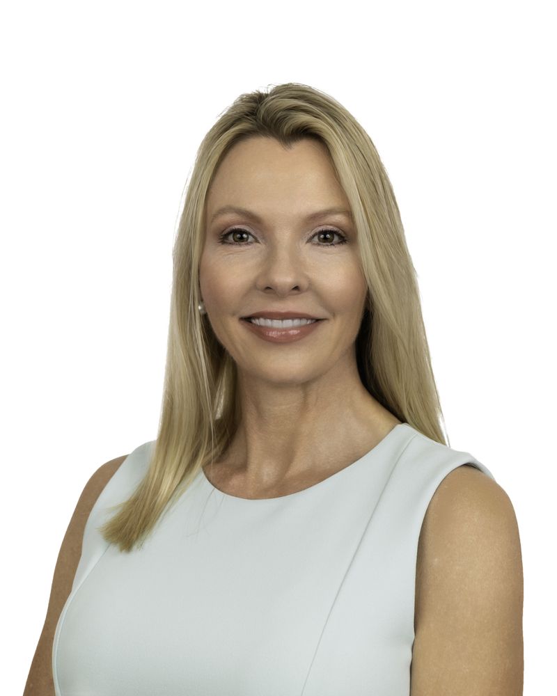 Photo of Kelly Hammons - Semonin Realtors