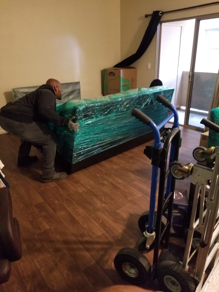Photo of Chesspiece Moving
