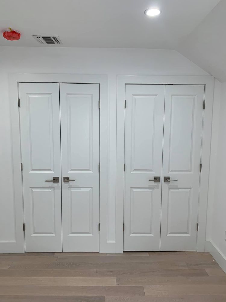 Photo of Ecuavilla Cabinets