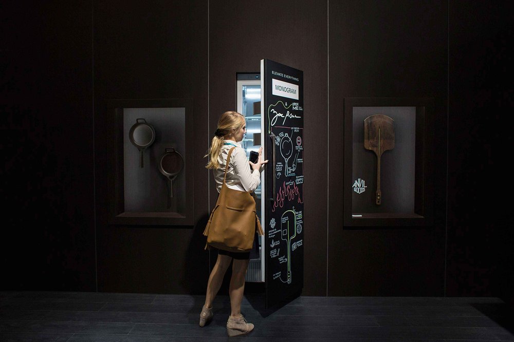 Photo of Deckel & Moneypenny Exhibits