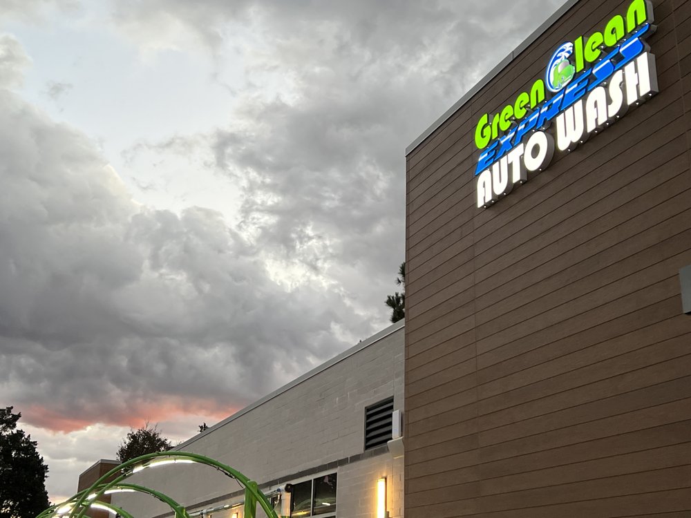 Photo of Green Clean Express Auto Wash - Main St/Suffolk