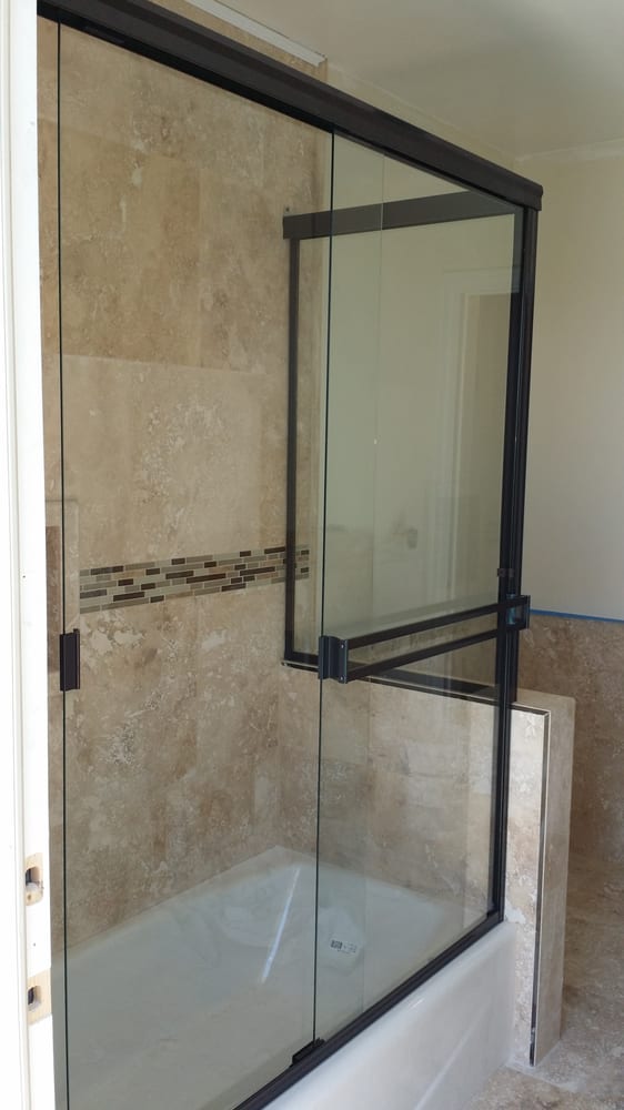 Photo of Roberto's Glass Service