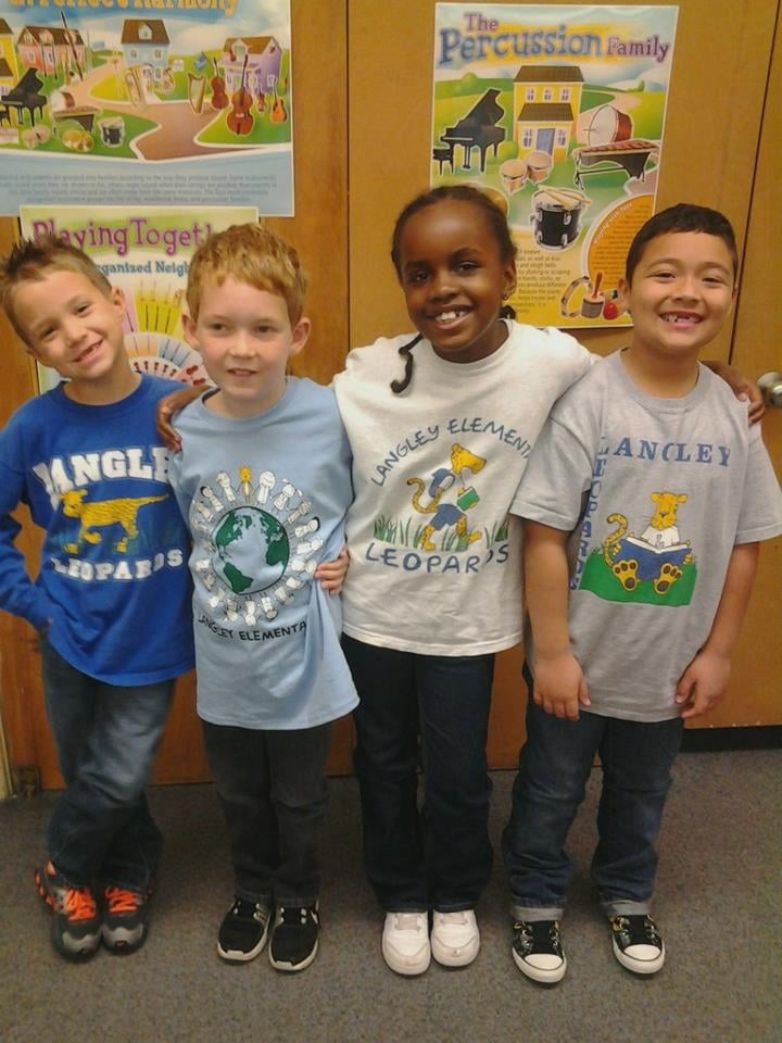 Photo of Adver-tees