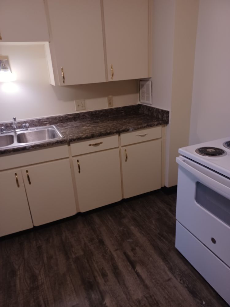 Photo of Dennis Handyman N Remodeling